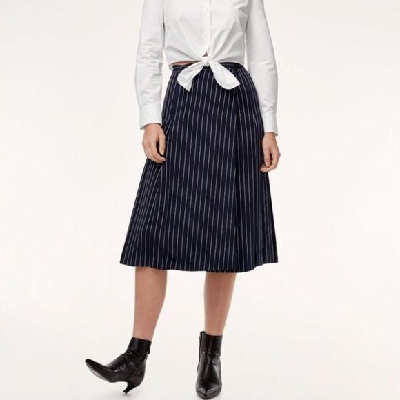 Aritzia Dresses & Skirts - NWT Aritzia Babaton jai skirt navy white polka dot